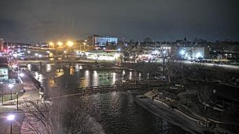 Weather camera view of City of Elgin.