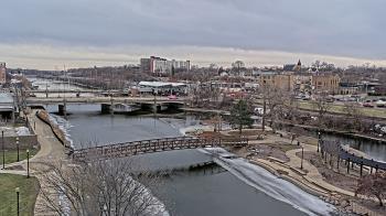 Weather camera view of City of Elgin.