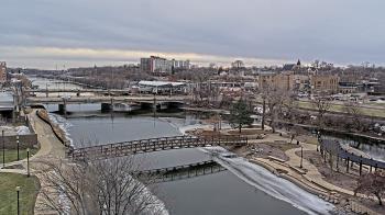 Weather camera view of City of Elgin.
