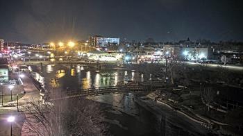 Weather camera view of City of Elgin.