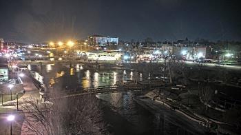 Weather camera view of City of Elgin.