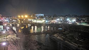 Weather camera view of City of Elgin.