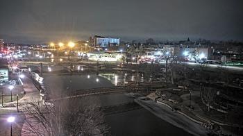 Weather camera view of City of Elgin.