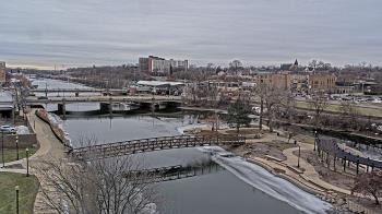 Weather camera view of City of Elgin.