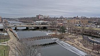 Weather camera view of City of Elgin.