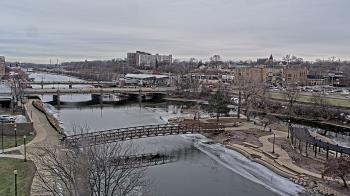 Weather camera view of City of Elgin.