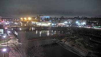 Weather camera view of City of Elgin.