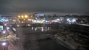 Weather camera view of City of Elgin.