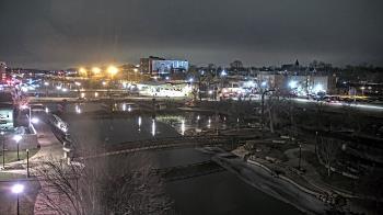 Weather camera view of City of Elgin.