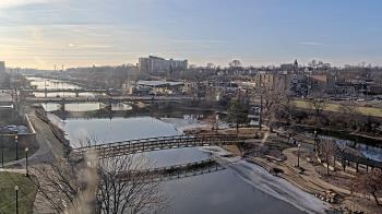 Weather camera view of City of Elgin.