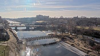 Weather camera view of City of Elgin.