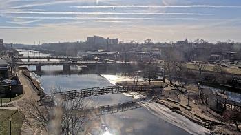 Weather camera view of City of Elgin.