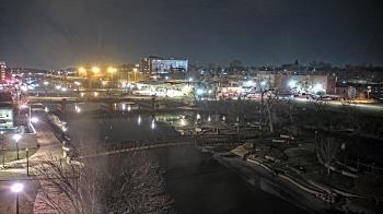 Weather camera view of City of Elgin.