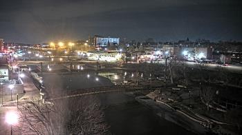 Weather camera view of City of Elgin.