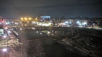 Weather camera view of City of Elgin.