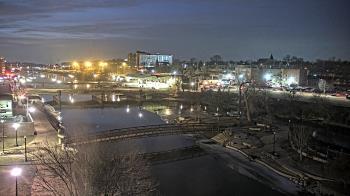 Weather camera view of City of Elgin.