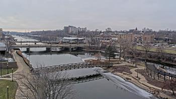 Weather camera view of City of Elgin.