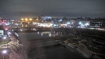 Weather camera view of City of Elgin.