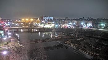 Weather camera view of City of Elgin.