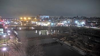 Weather camera view of City of Elgin.