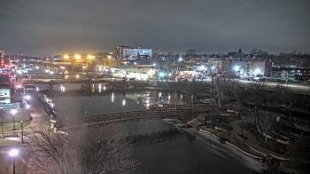 Weather camera view of City of Elgin.