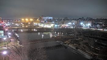 Weather camera view of City of Elgin.