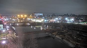 Weather camera view of City of Elgin.