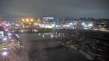 Weather camera view of City of Elgin.