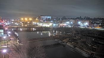 Weather camera view of City of Elgin.