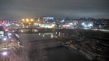 Weather camera view of City of Elgin.