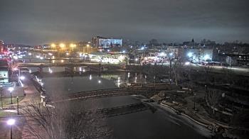 Weather camera view of City of Elgin.