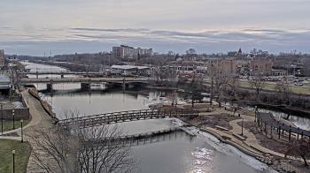 Weather camera view of City of Elgin.