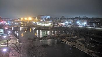 Weather camera view of City of Elgin.