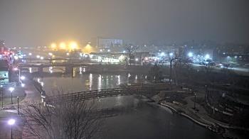 Weather camera view of City of Elgin.