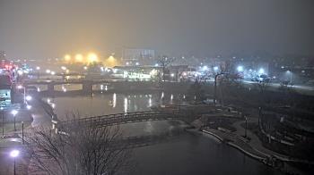 Weather camera view of City of Elgin.