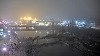 Weather camera view of City of Elgin.