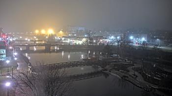 Weather camera view of City of Elgin.