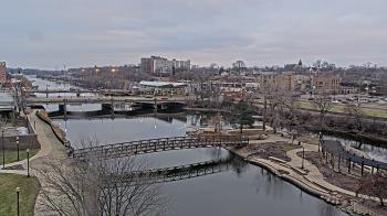 Weather camera view of City of Elgin.