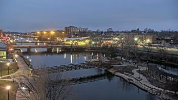 Weather camera view of City of Elgin.