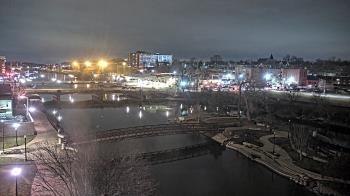 Weather camera view of City of Elgin.