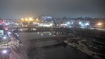 Weather camera view of City of Elgin.