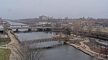 Weather camera view of City of Elgin.