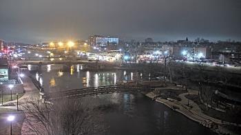 Weather camera view of City of Elgin.