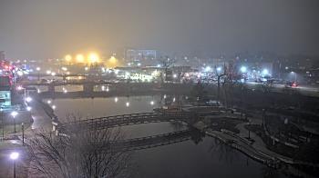 Weather camera view of City of Elgin.