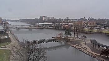 Weather camera view of City of Elgin.