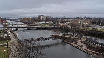 Weather camera view of City of Elgin.