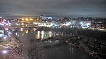 Weather camera view of City of Elgin.