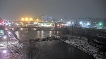 Weather camera view of City of Elgin.