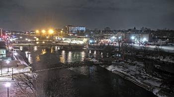 Weather camera view of City of Elgin.