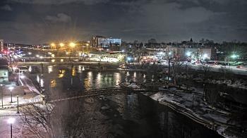 Weather camera view of City of Elgin.